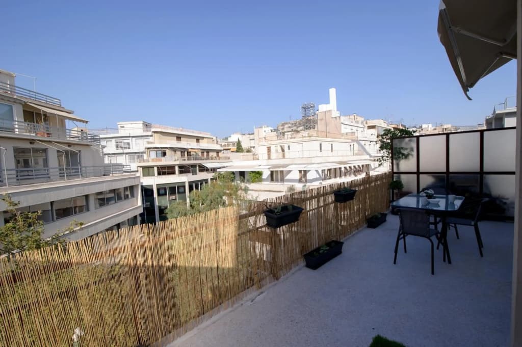 Smart renovated studio downtown Athens - photo 8