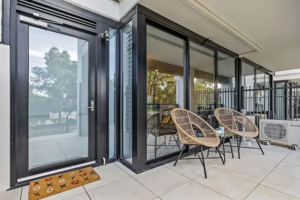 StayAU Modern Townhouse - photo 33