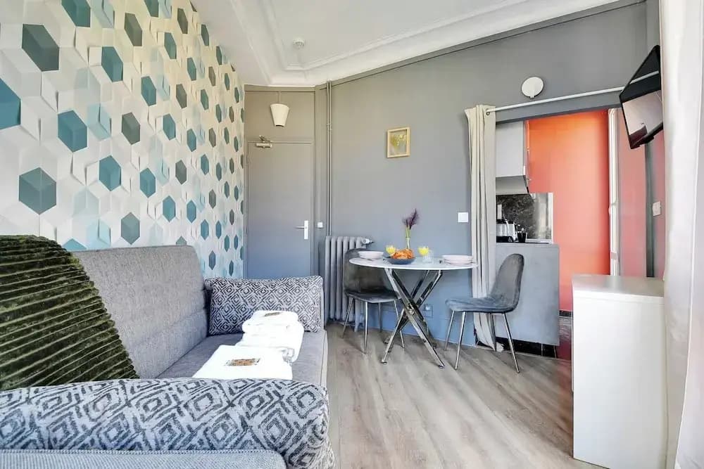 Authentic Studio - 2P - Canal Saint-martin - photo 2
