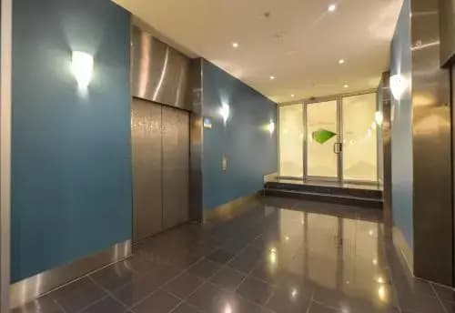 250e Apartments - photo 8
