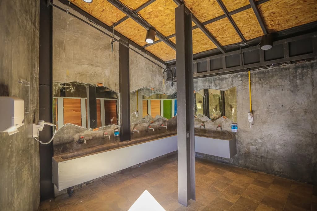 Paradise Beach Backpackers Hostel - photo 14