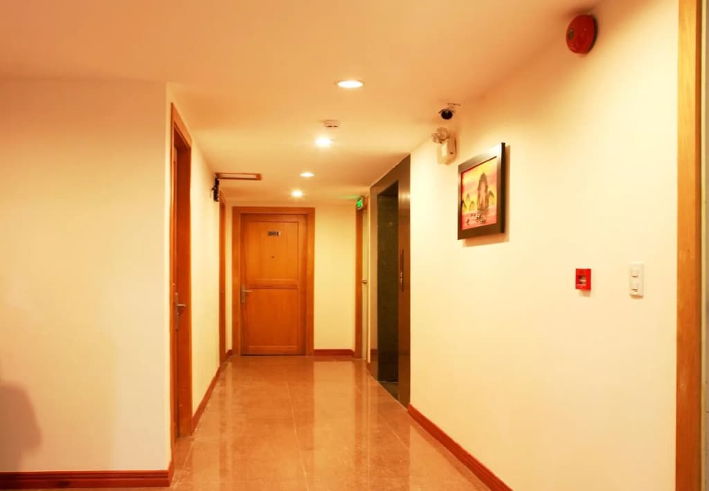 Sai Gon's Book Hotel - The Airport Front - photo 14