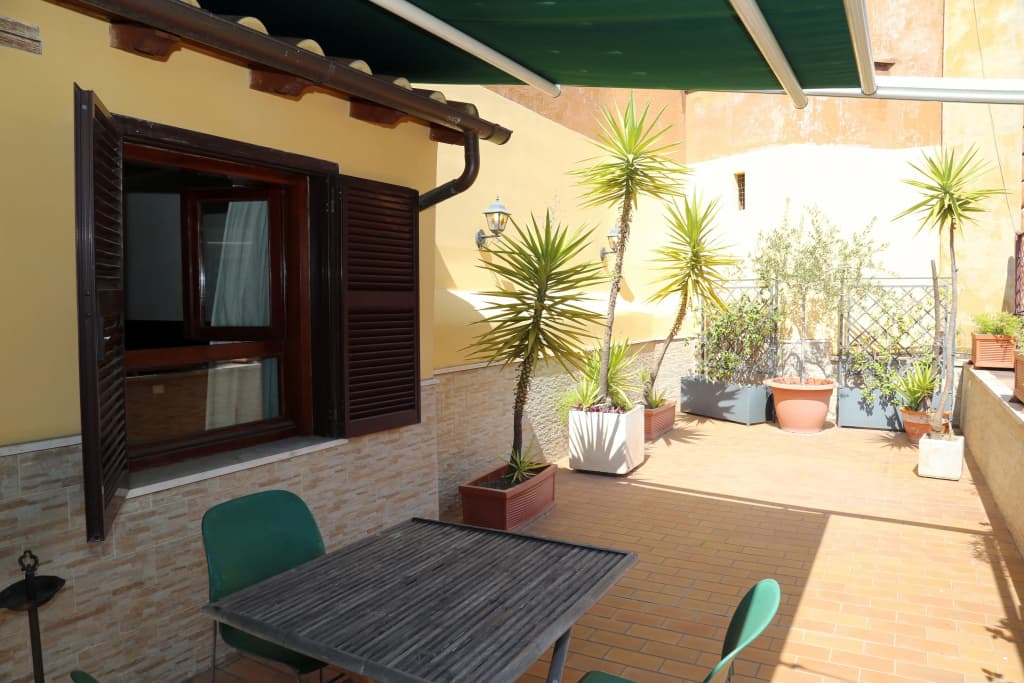 Hotel Borromeo - photo 16