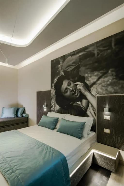 Via Veneto Luxury Suites - photo 2