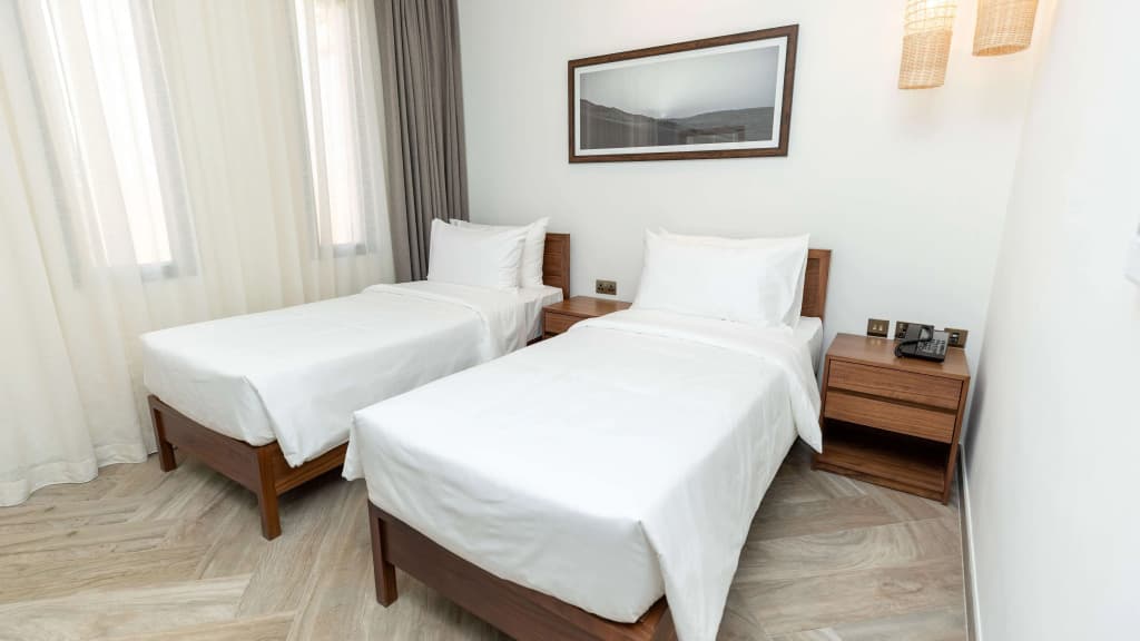 Bab Al Nojoum Bateen Liwa Resort - photo 3