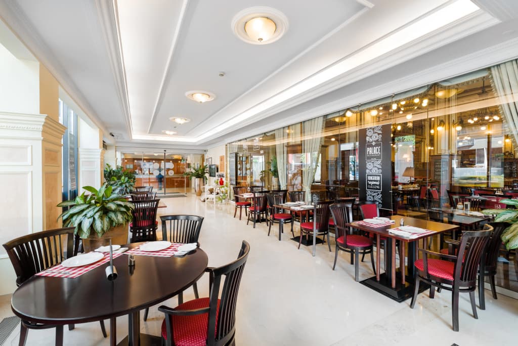 Mövenpick Hotel Budapest Centre - photo 20