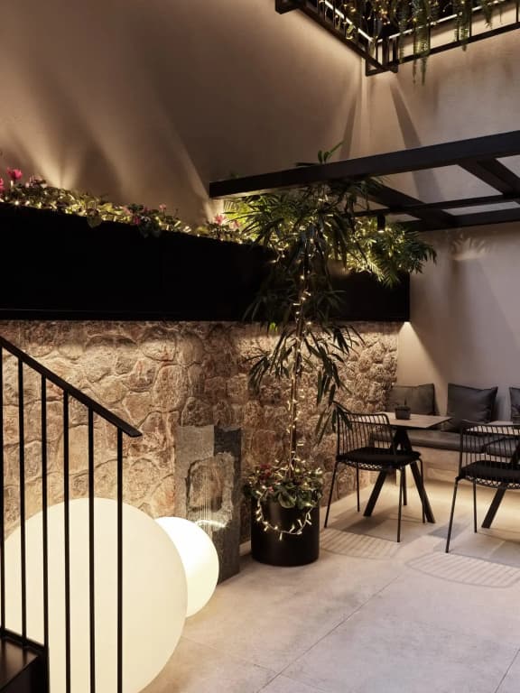 Heritage Hill Hotel - photo 16