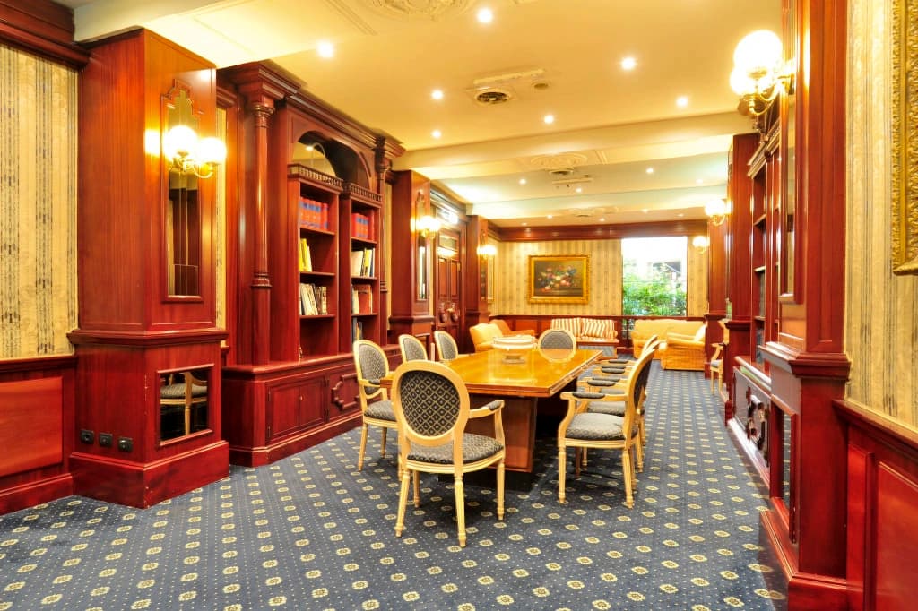 Hotel Regent - photo 30