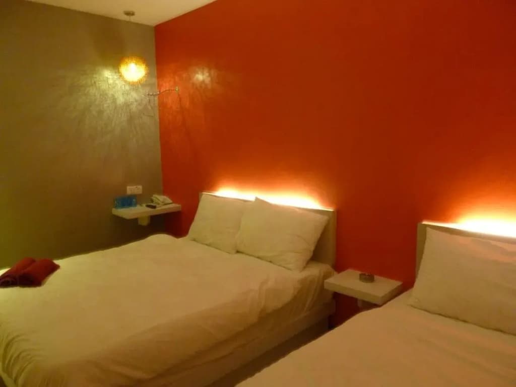 The Room Hotel - photo 6