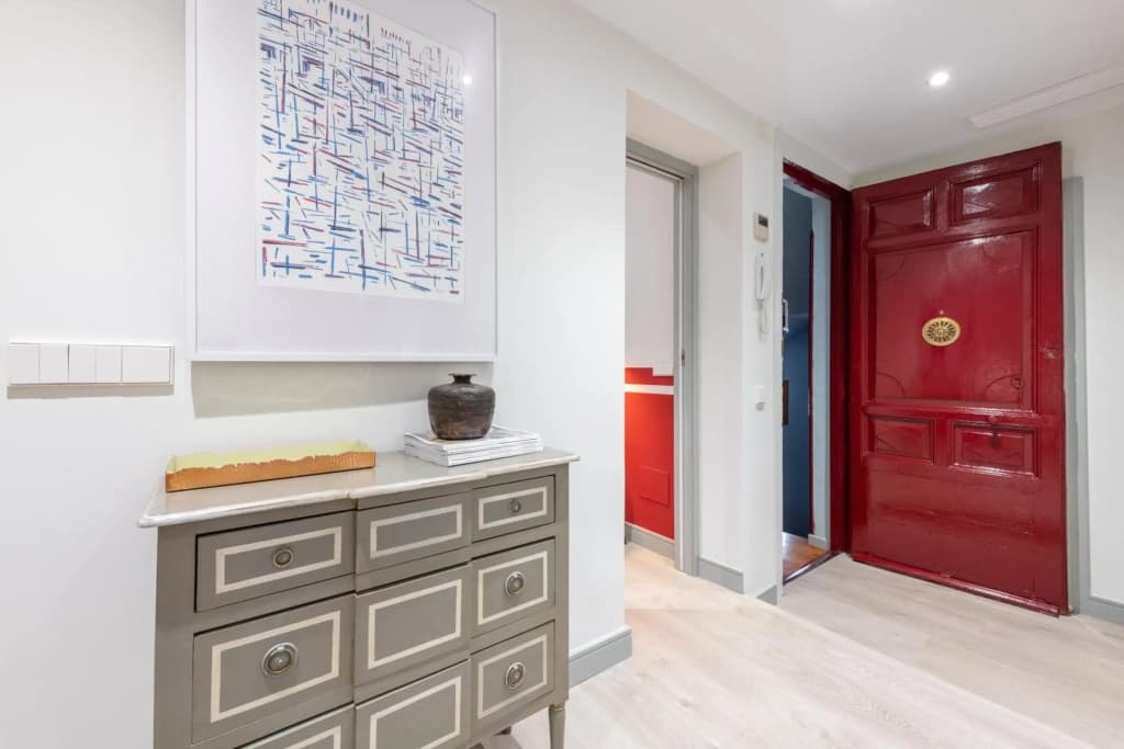 Sophisticated brand new flat - photo 20