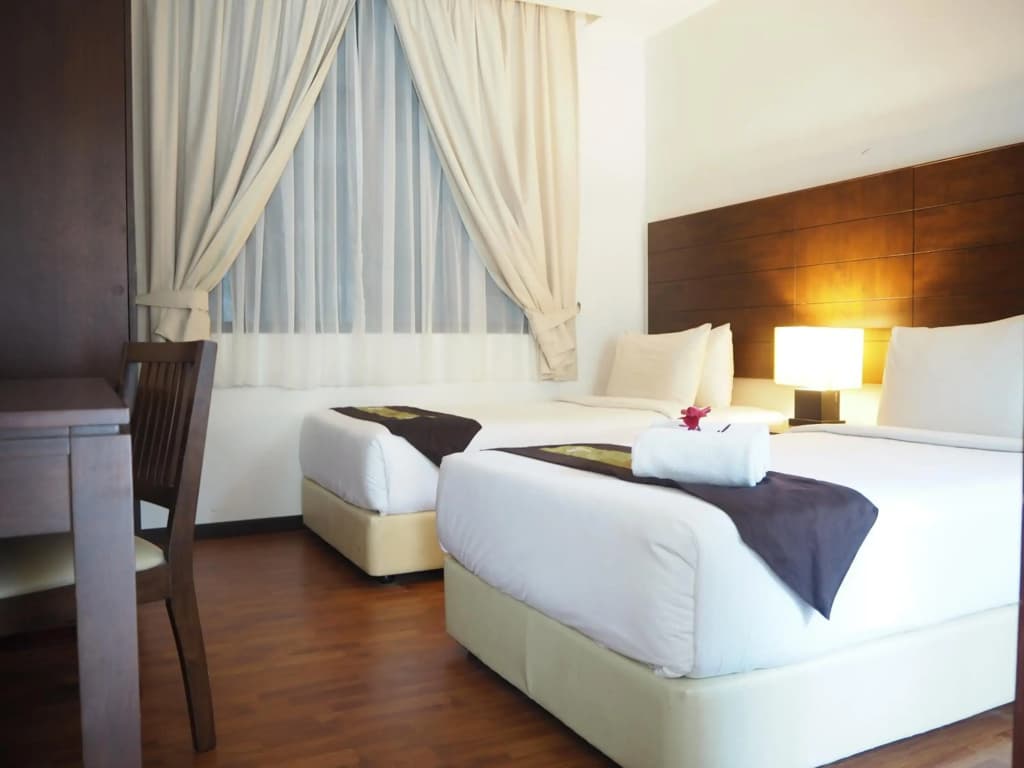 Samsuria Beach Resort & Residence - photo 2