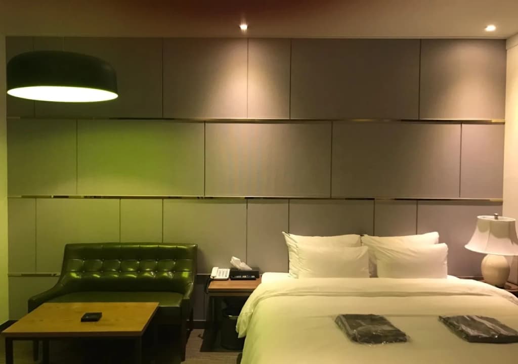 Hotel Wall - photo 5