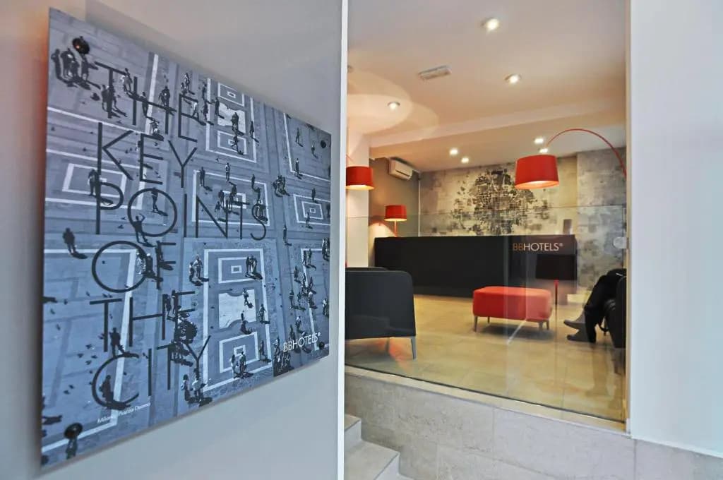 Bb Hotels Aparthotel Visconti - photo 2
