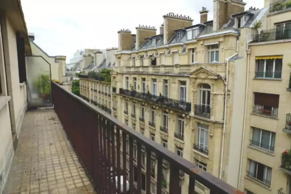 1 Bedroom Flat Near Eiffel Tower - photo 1