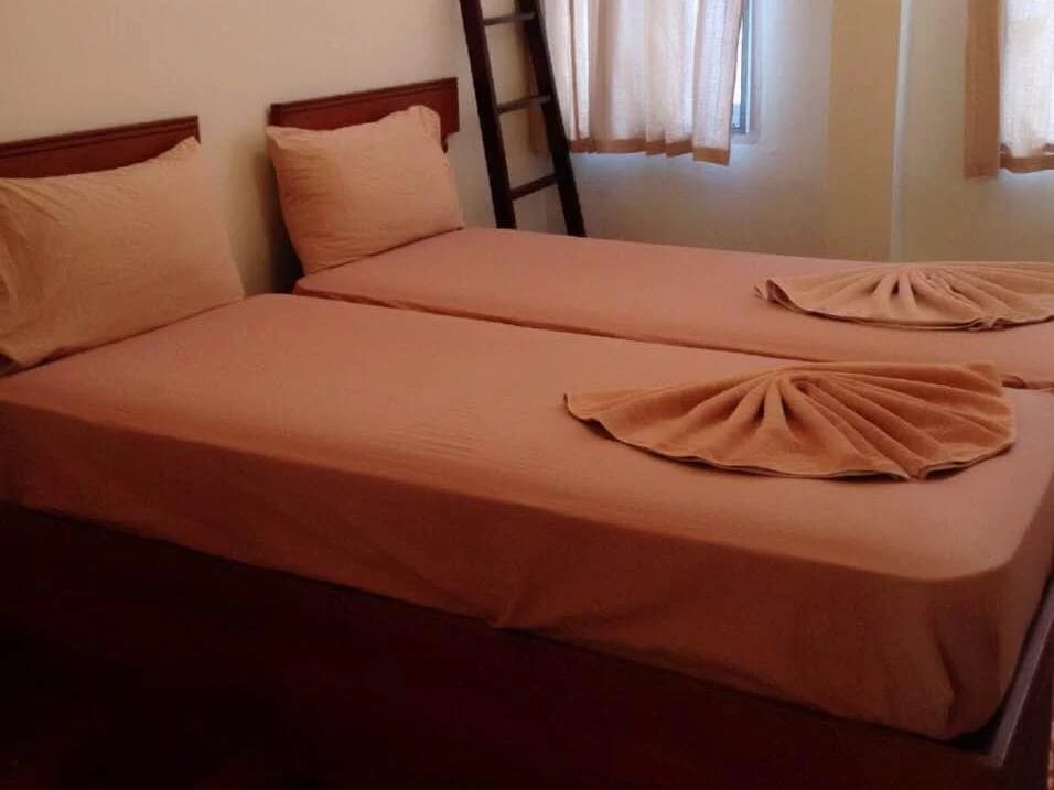 Siam Classic Hostel - photo 4