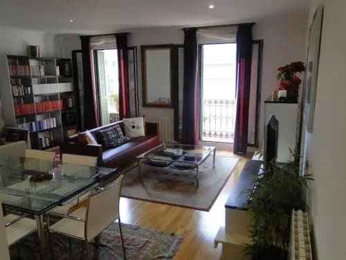 Channing Apartment - photo 2