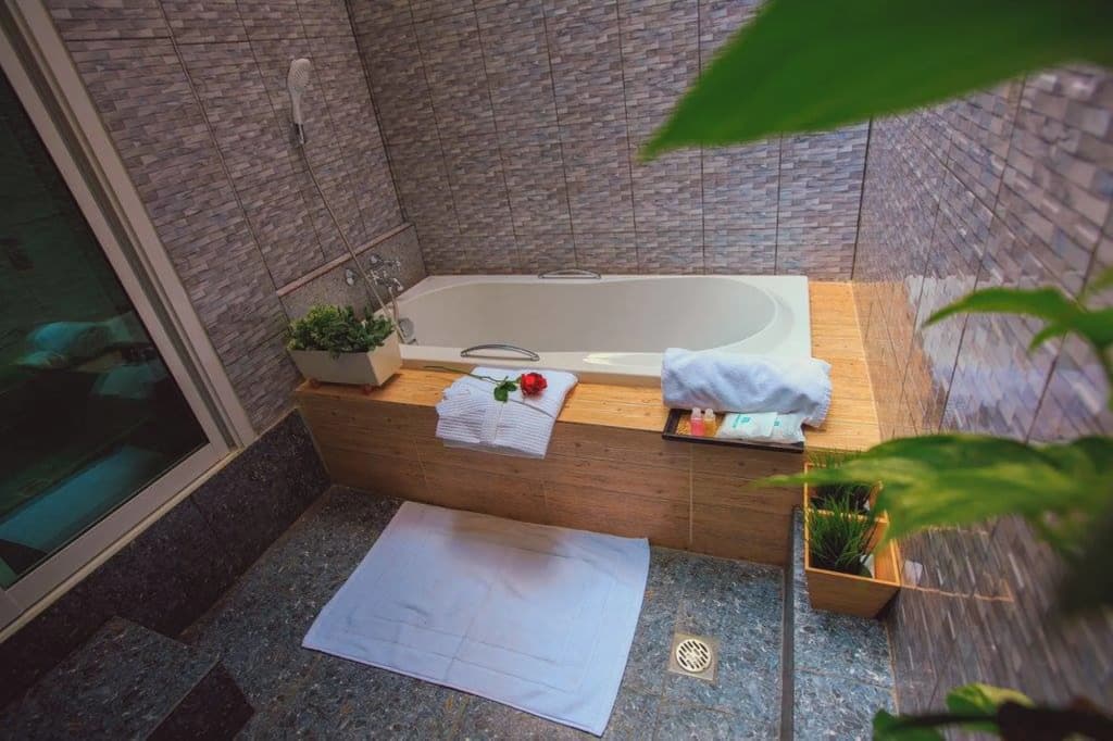 S48 Hotel - photo 12