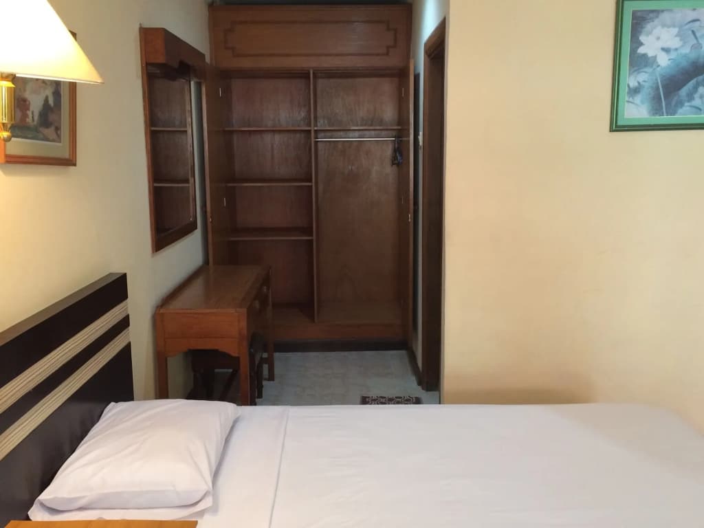 Sri Ratu Hotel - photo 3