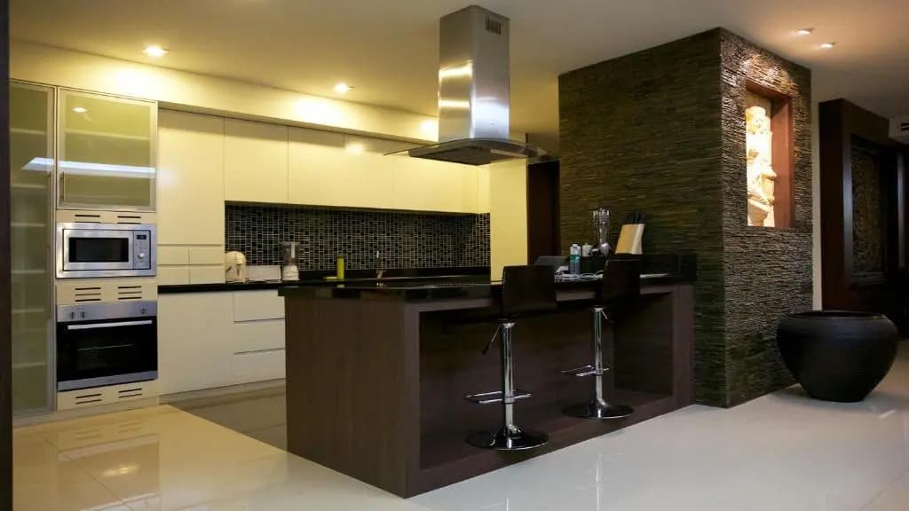 Karon Suite Apartment - photo 22