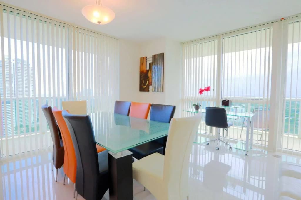 Pelican Residence at One Broadway - photo 4