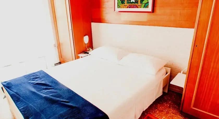 Villa Albani Luxury Suite - photo 8