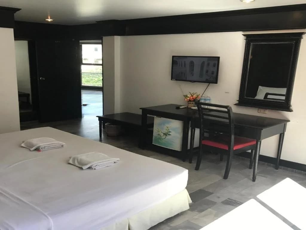 Maximum Boutique Hotel - photo 30
