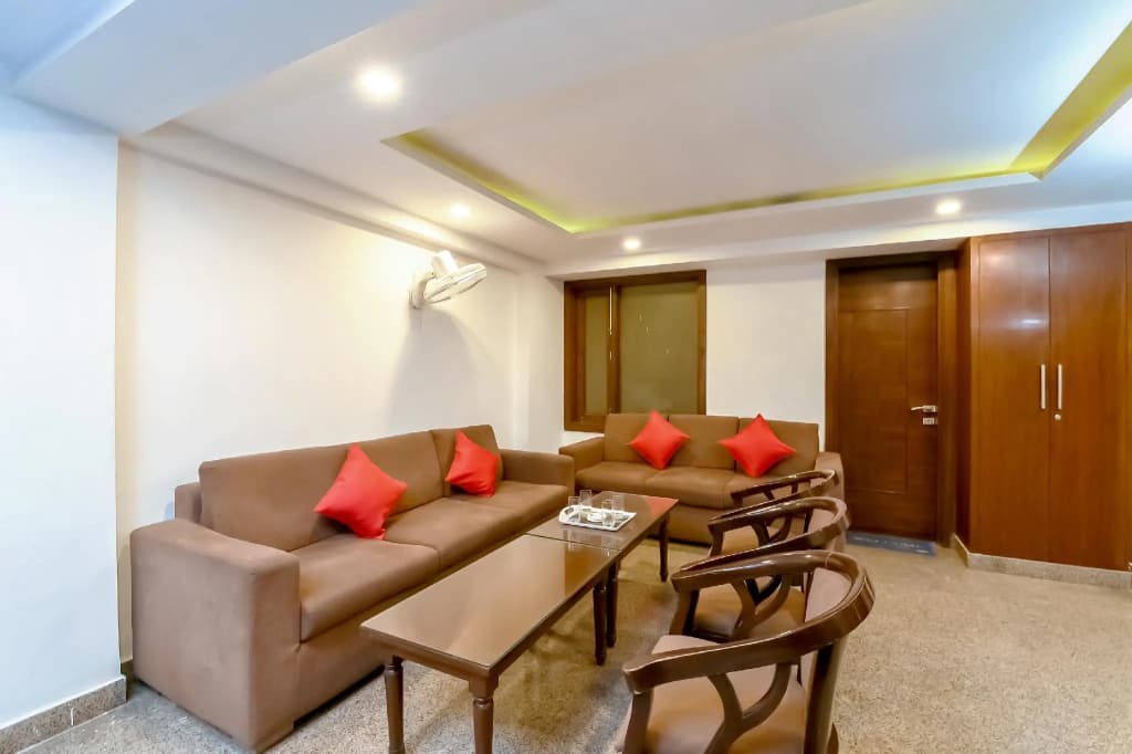 OYO 16540 Prem Home - photo 12