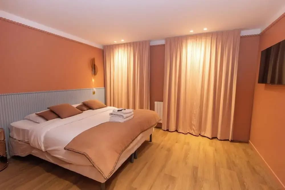 Modern Apartment With AC Center of Paris - photo 2