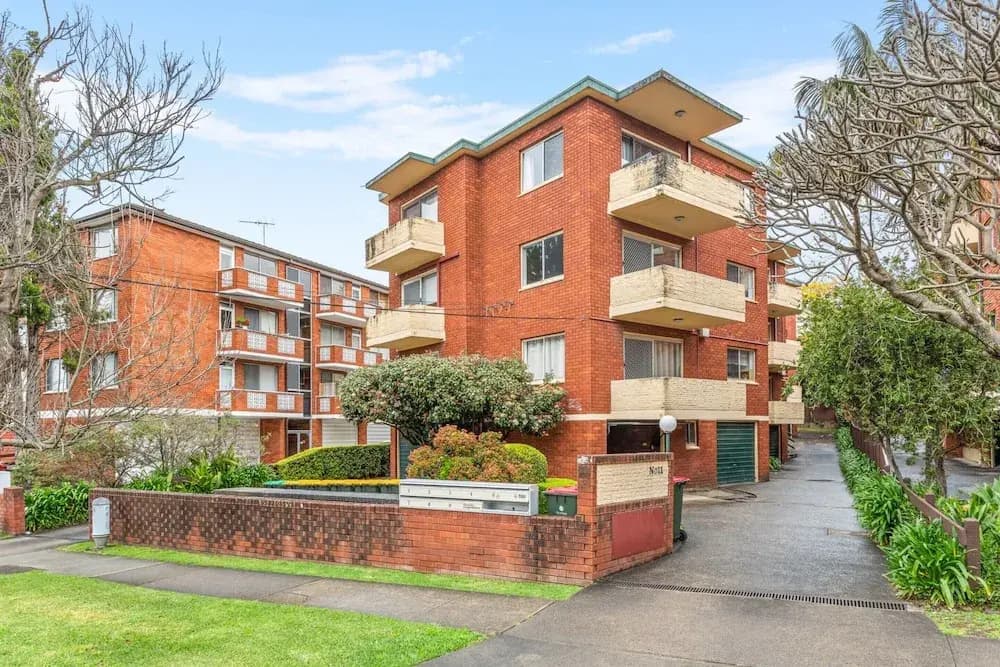 Bright and Convenient Apartment, Close to Shops - photo 9