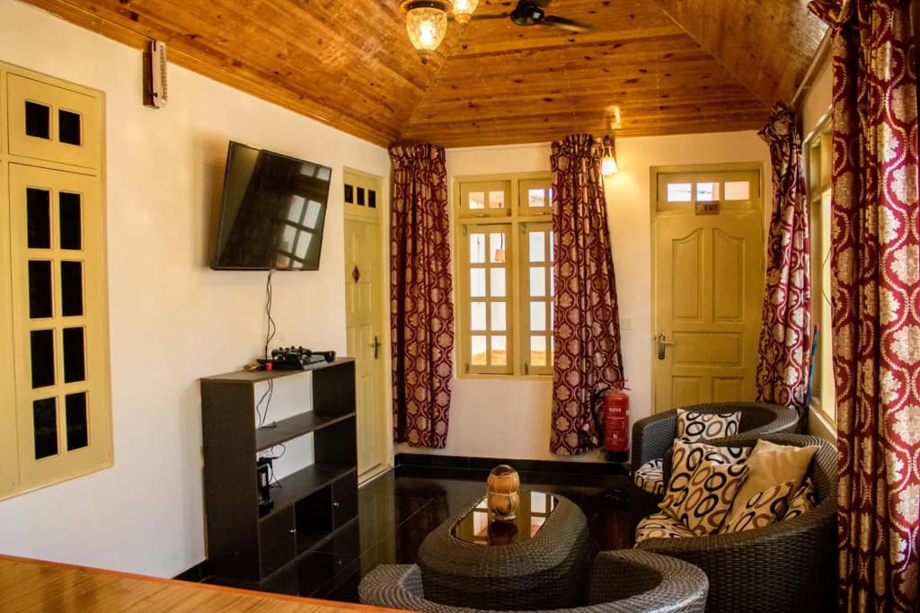 Equity Beach Inn - photo 2