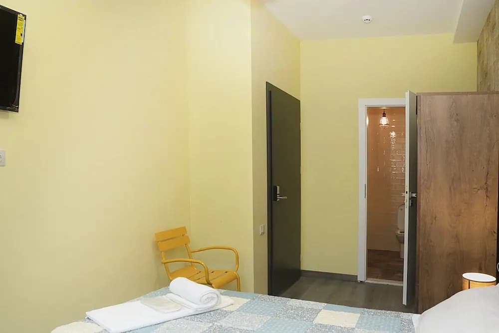 G-Old Town Hotel - photo 5