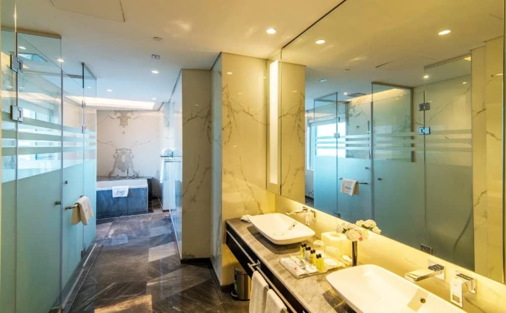 VIP Hotel - photo 23