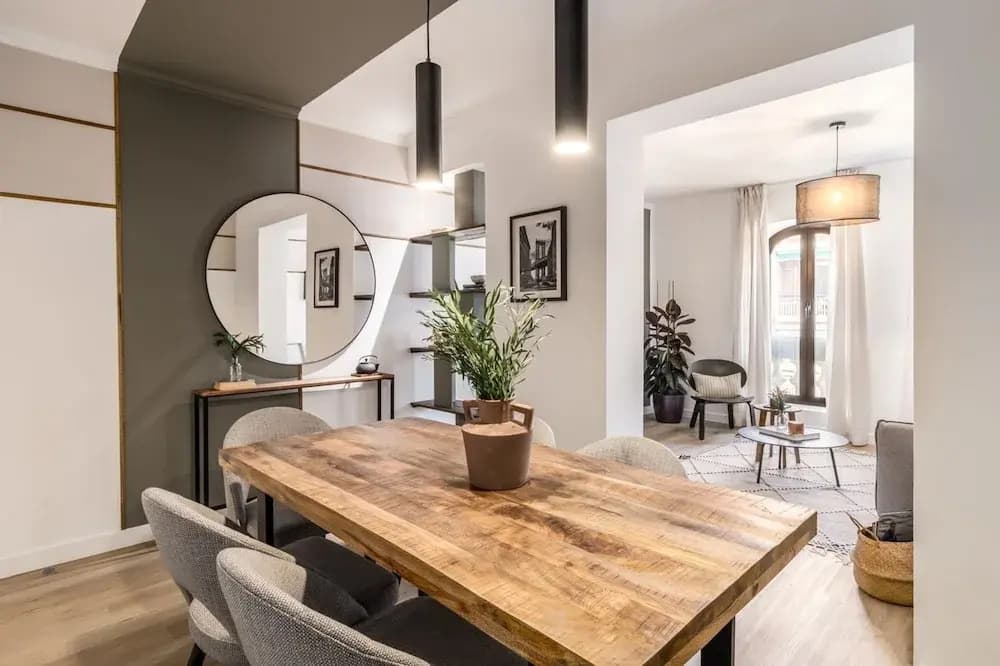 Nicks - 2 Bedrooms in Trafalgar - photo 4