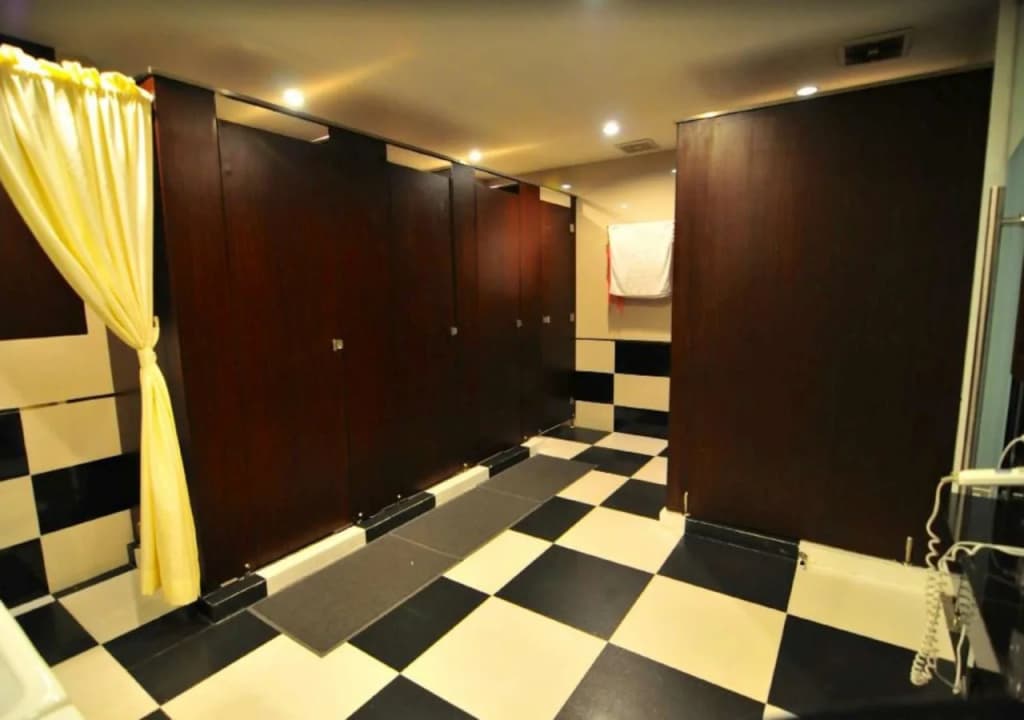 Capsule Hostel Old Batavia - photo 10