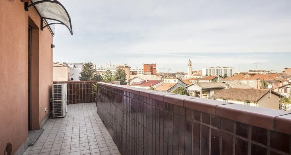 North Milan Flat - photo 10