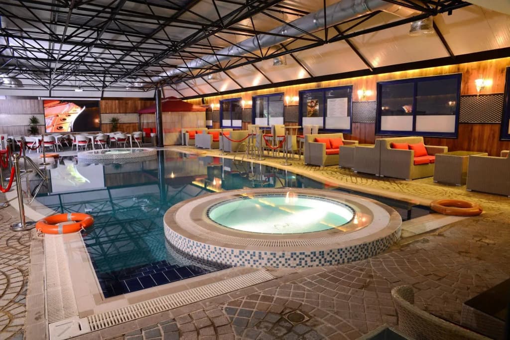 Sun and Sands Hotel - photo 17