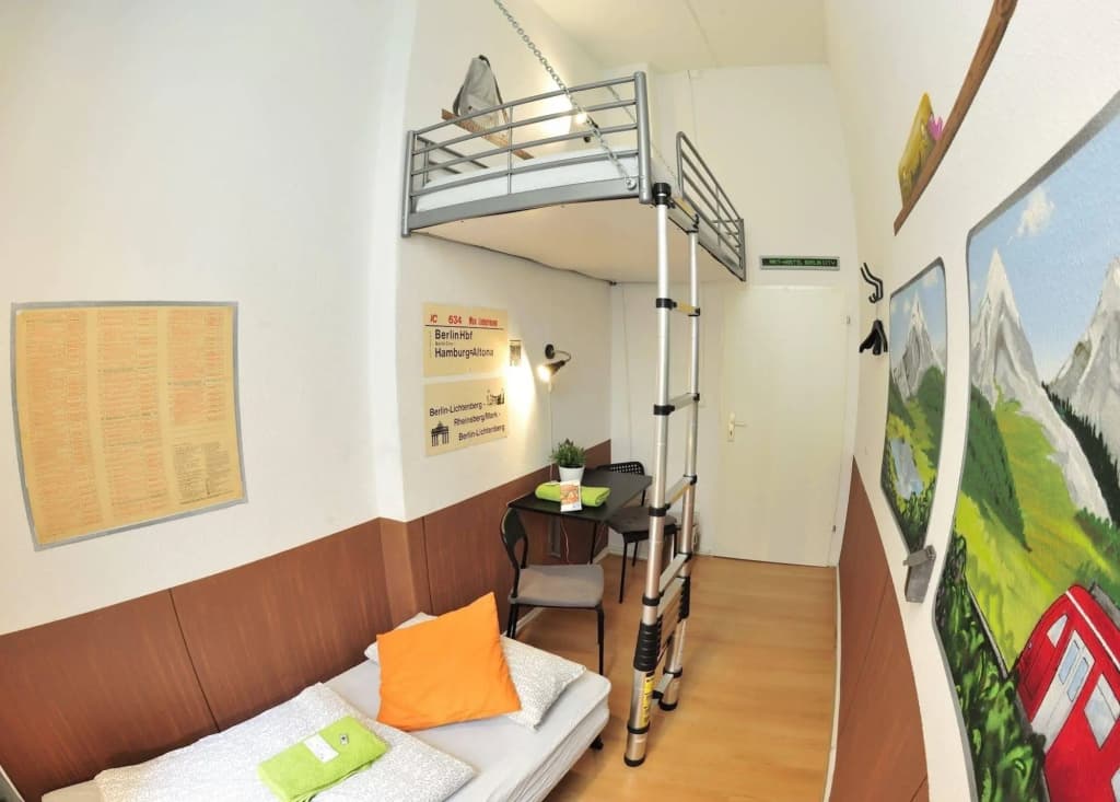 Kiez Hostel Berlin - photo 9