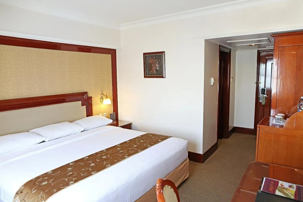 Golden Boutique Hotel Melawai - photo 7