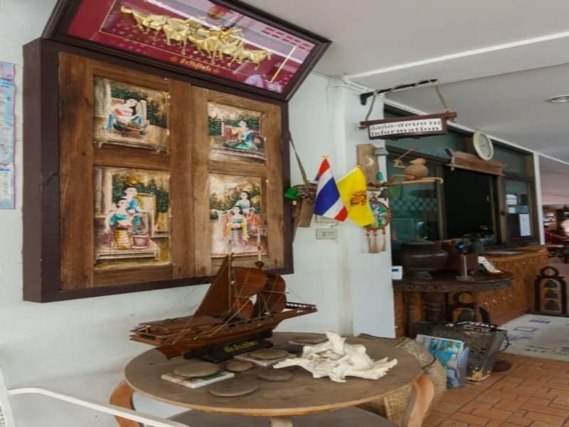 Hua Hin Place Guesthouse - photo 3