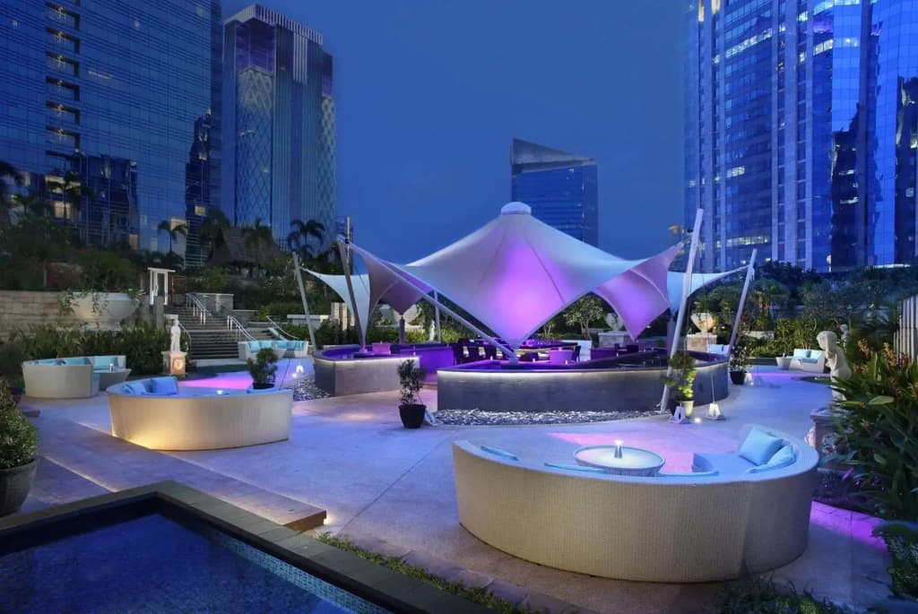 The Ritz-Carlton Jakarta, Pacific Place - photo 16