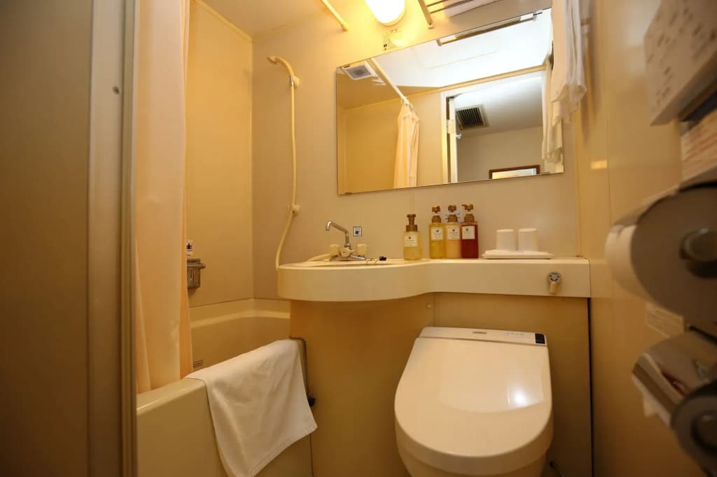 Kyoto Plaza Hotel - photo 11