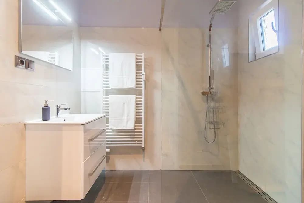 Industrial Design Flat Prague - photo 7