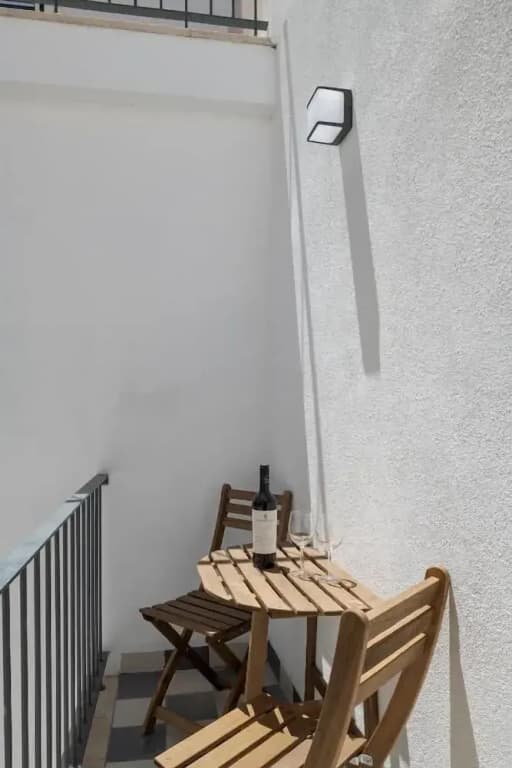 Peixeira Studios and Apartments - photo 43
