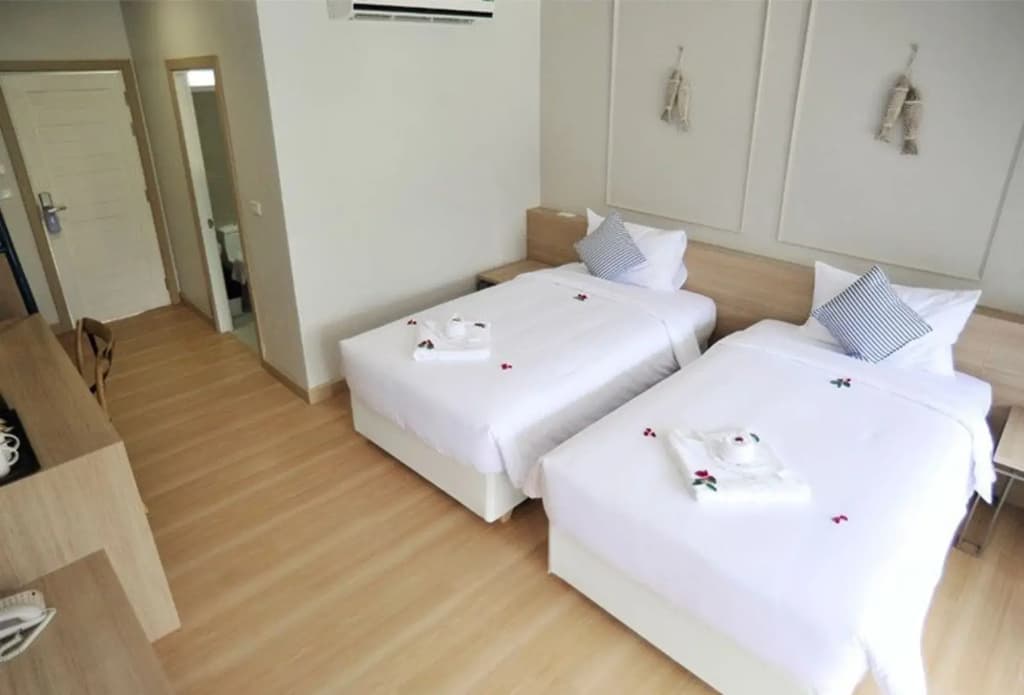 Combo Beach Hotel Samui - photo 3
