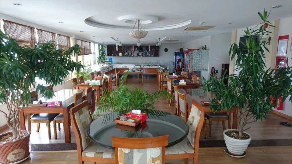 Modern SaiGon Hotel 2 - photo 14