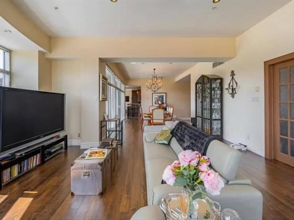 Sleeps6-apartment-parking-balcony-patio - photo 3