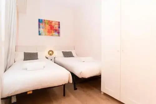 Apartment Bright Sagrada Familia - photo 2