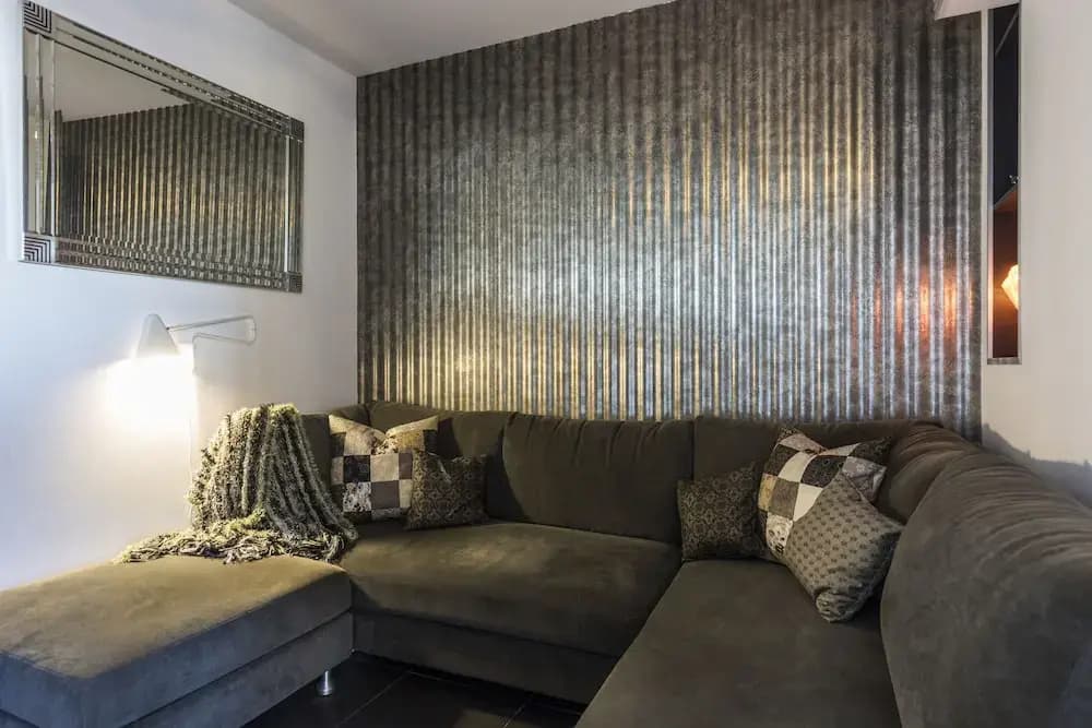 Loft Penthouse With Startling City Views + Parking - main photo