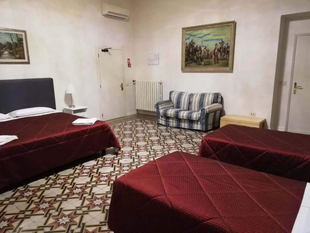 Hotel St. James - photo 3