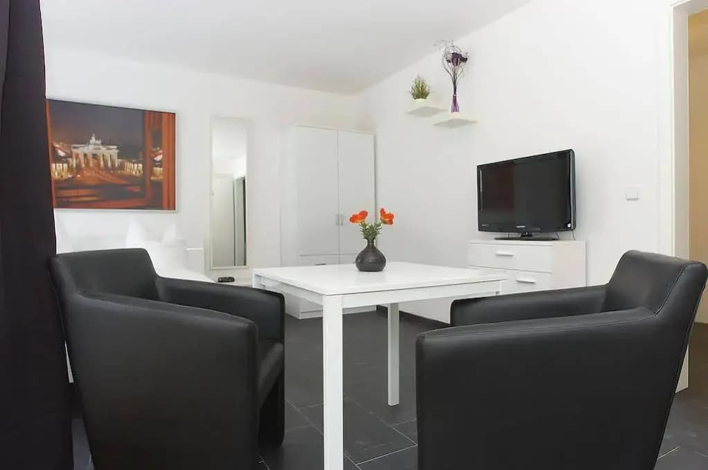 New Green Apartments - photo 3